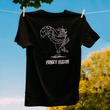 Load image into Gallery viewer, Geborduurd Funky Falcon T-shirt (zwart)