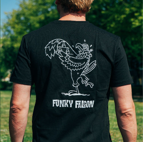 Geborduurd Funky Falcon T-shirt (zwart)